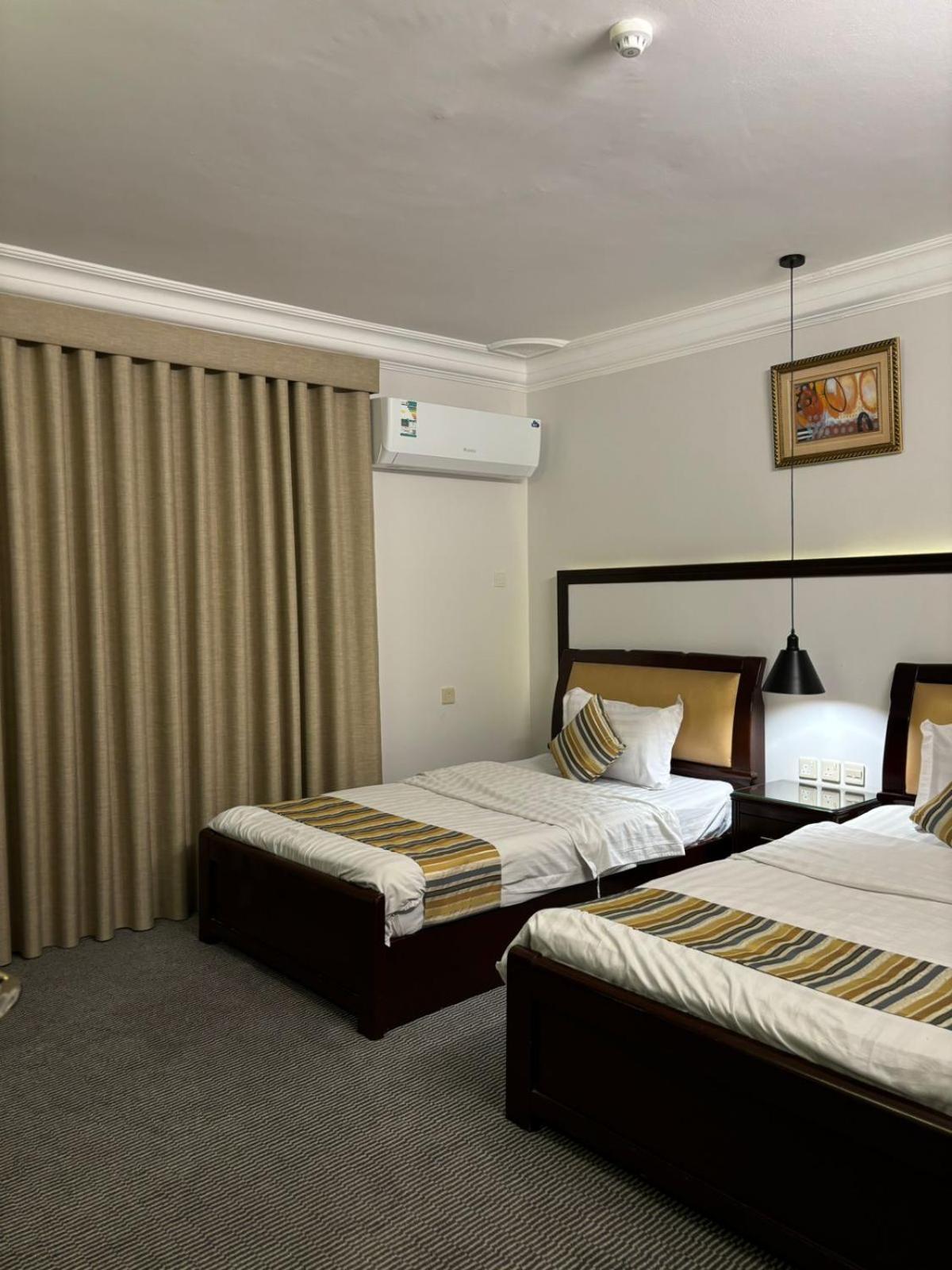 Al Mokhmalia Serviced Apartments Médine Extérieur photo