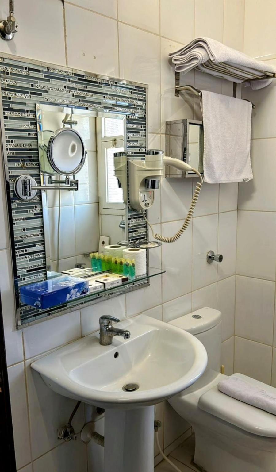 Al Mokhmalia Serviced Apartments Médine Extérieur photo