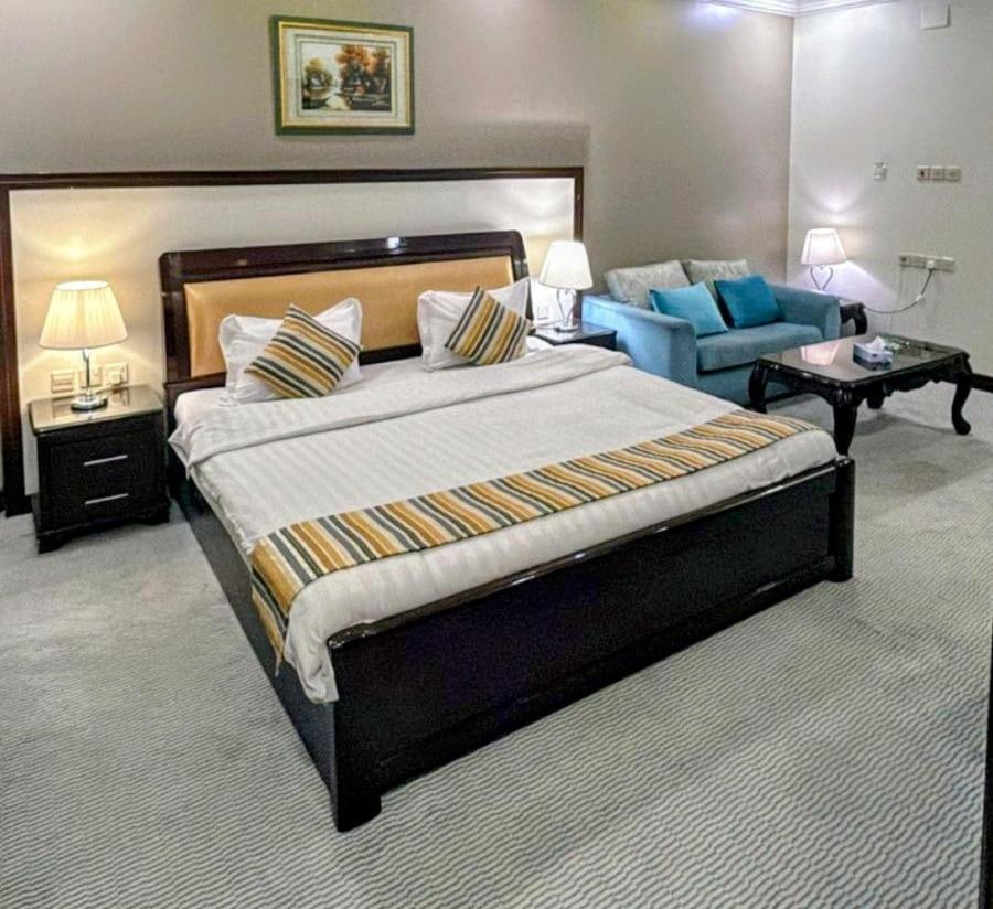 Al Mokhmalia Serviced Apartments Médine Extérieur photo